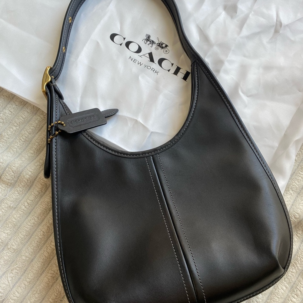 Coach Small Black Ergo New Edition